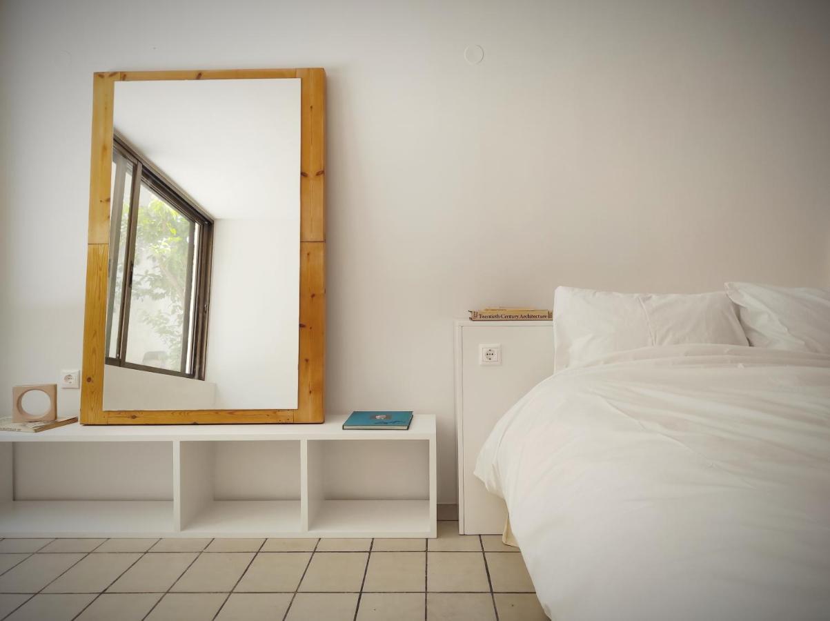 αρχιτεκτονικό Loft με ιδιωτικό κήπο Apartment