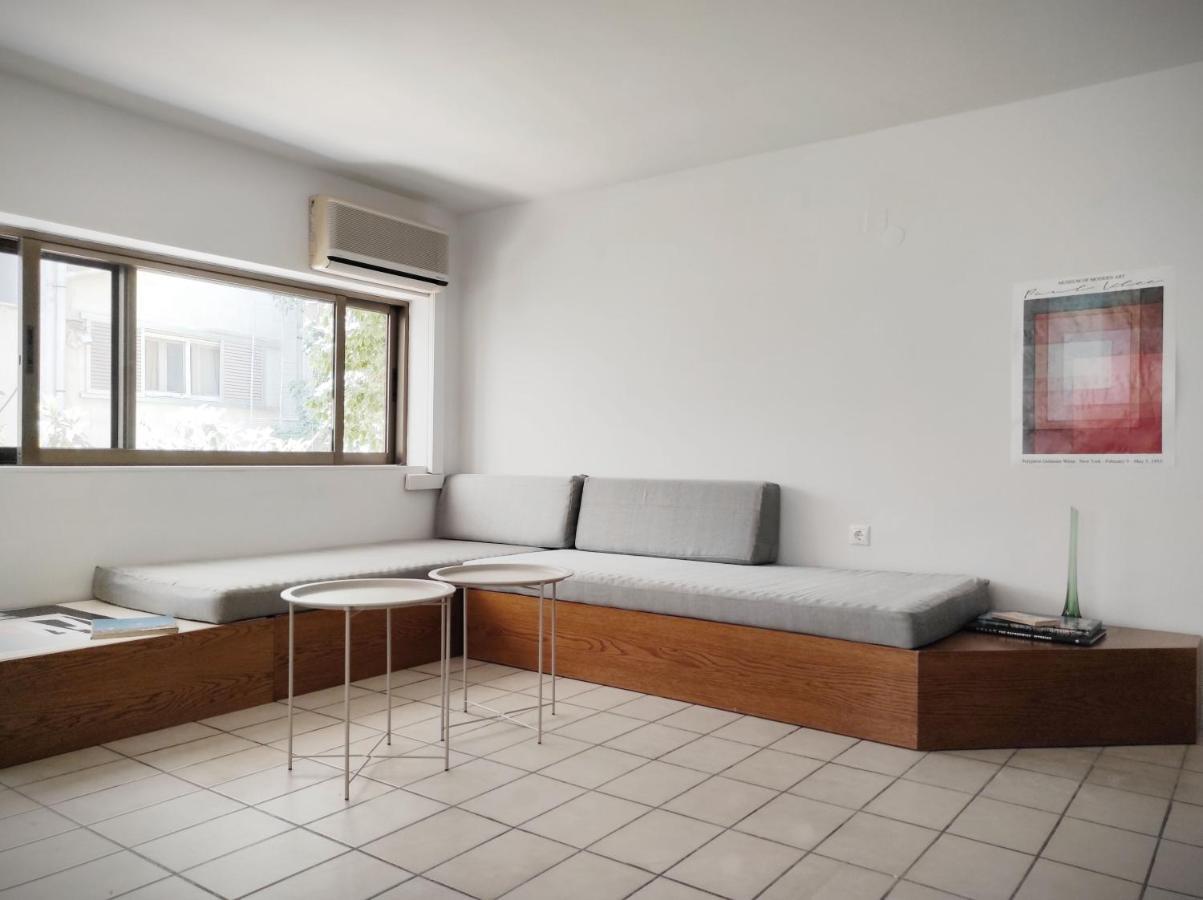 αρχιτεκτονικό Loft με ιδιωτικό κήπο Apartment *